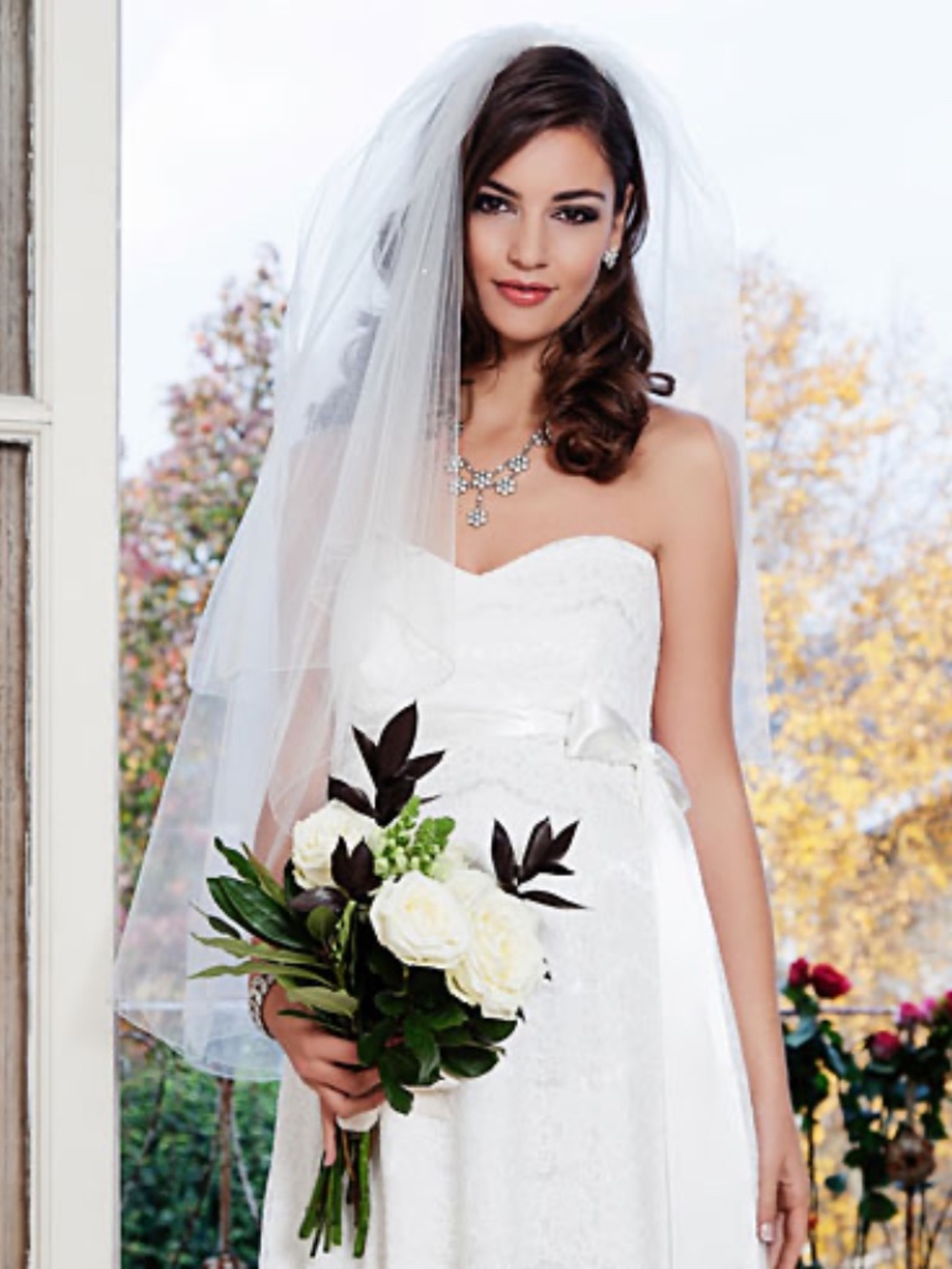 TIFFANY ROSE MATERNITY LONDON | Olivia Wedding Gown in Ivory | Size US 4-6 - Picture 4 of 15